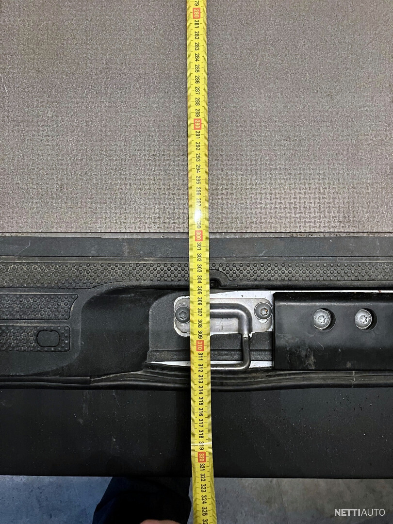 19 / 20