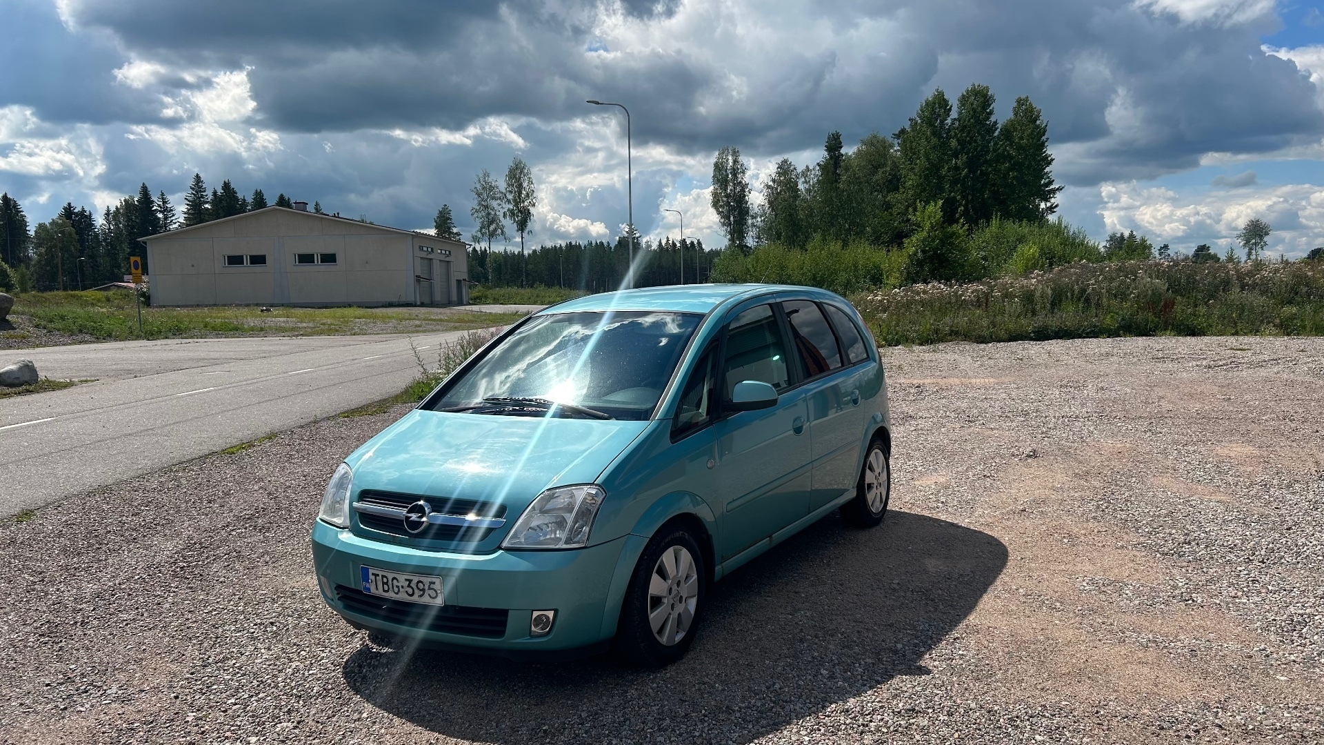 Opel Meriva 1.6i 100hv manuaali 2004, bild 2/24