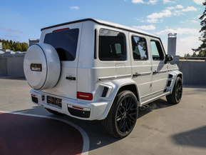 Mercedes-Benz G