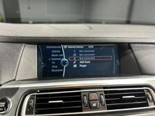 BMW 740