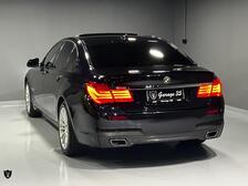 BMW 740