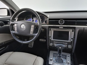 Volkswagen Phaeton