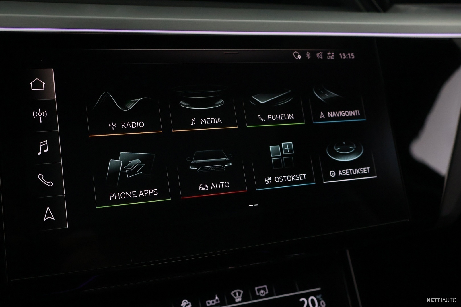 24 / 32