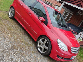 Mercedes-Benz B