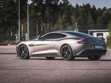 Aston Martin Vanquish