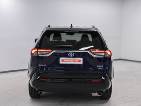 Toyota RAV4 Plug-In