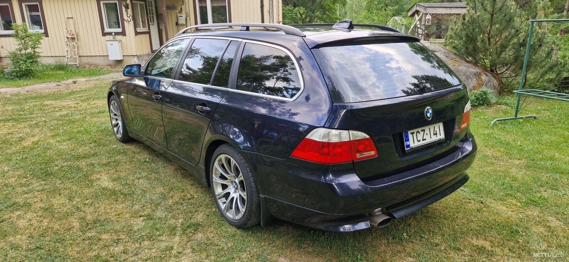 BMW 520