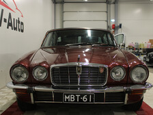 Jaguar XJ12
