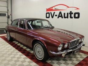 Jaguar XJ12
