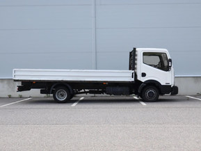 Nissan Cabstar