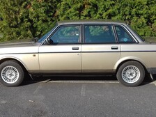 Volvo 240