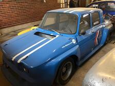 Renault 8