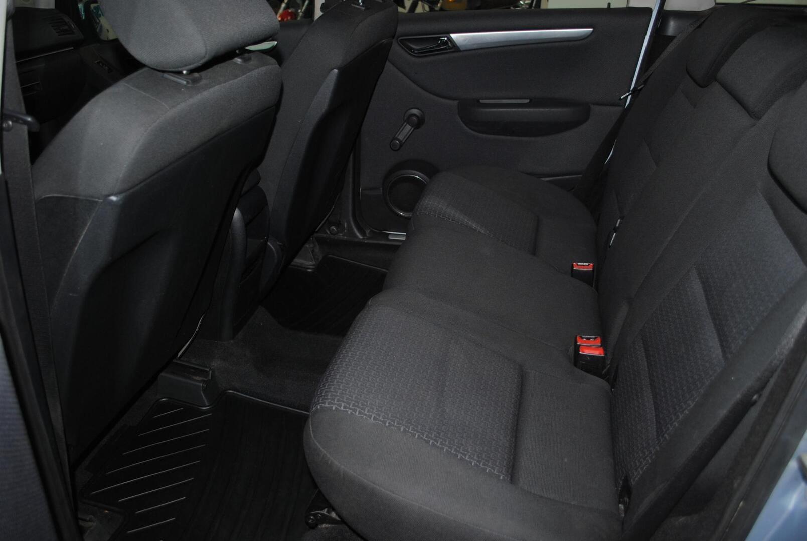 Mercedes-Benz B 180 BE Business Classic 2009, kuva 6/12