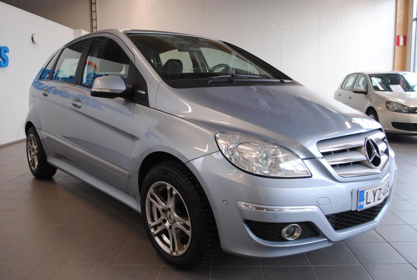 Mercedes-Benz B 180 BE Business Classic 2009, kuva 4/12
