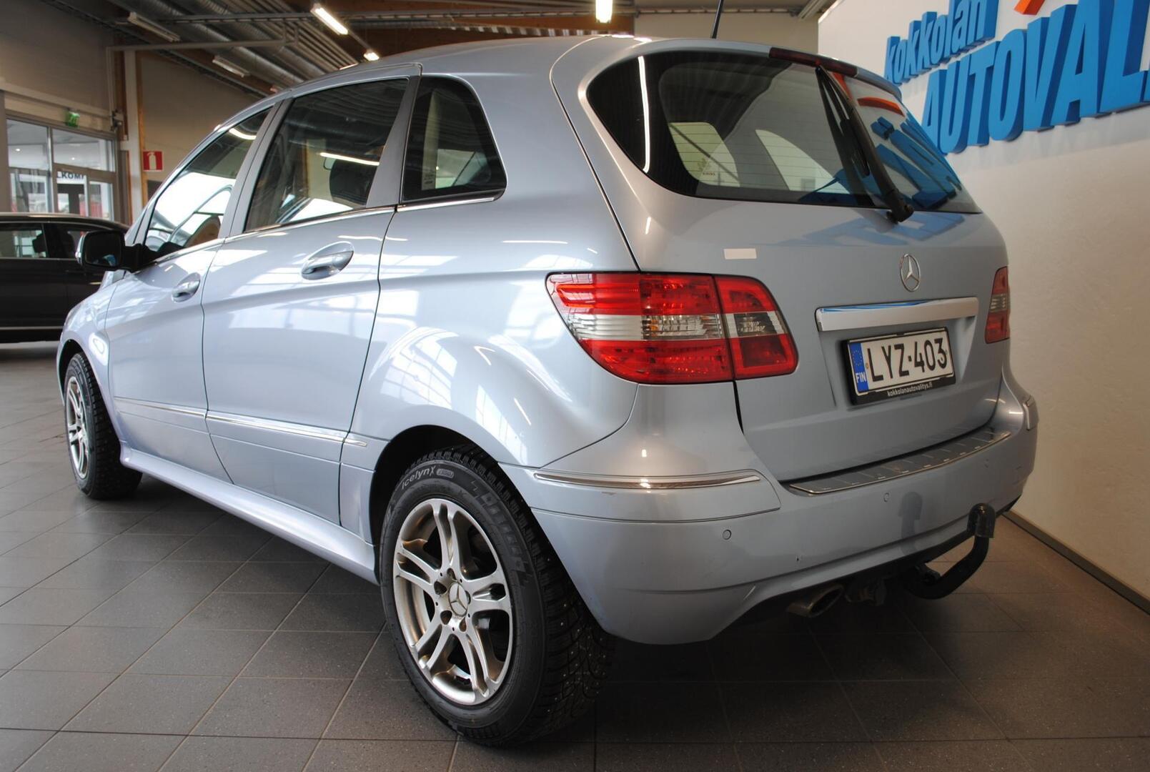 Mercedes-Benz B 180 BE Business Classic 2009, kuva 2/12