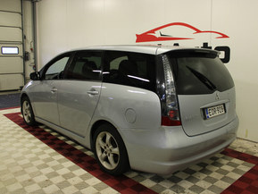 Mitsubishi Grandis