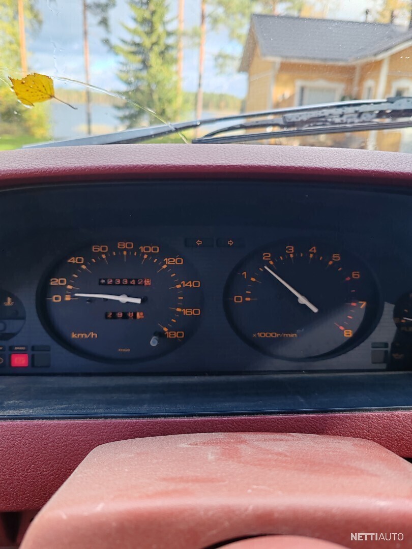 11 / 12