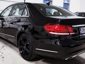 Mercedes-Benz E