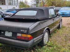 Saab 900
