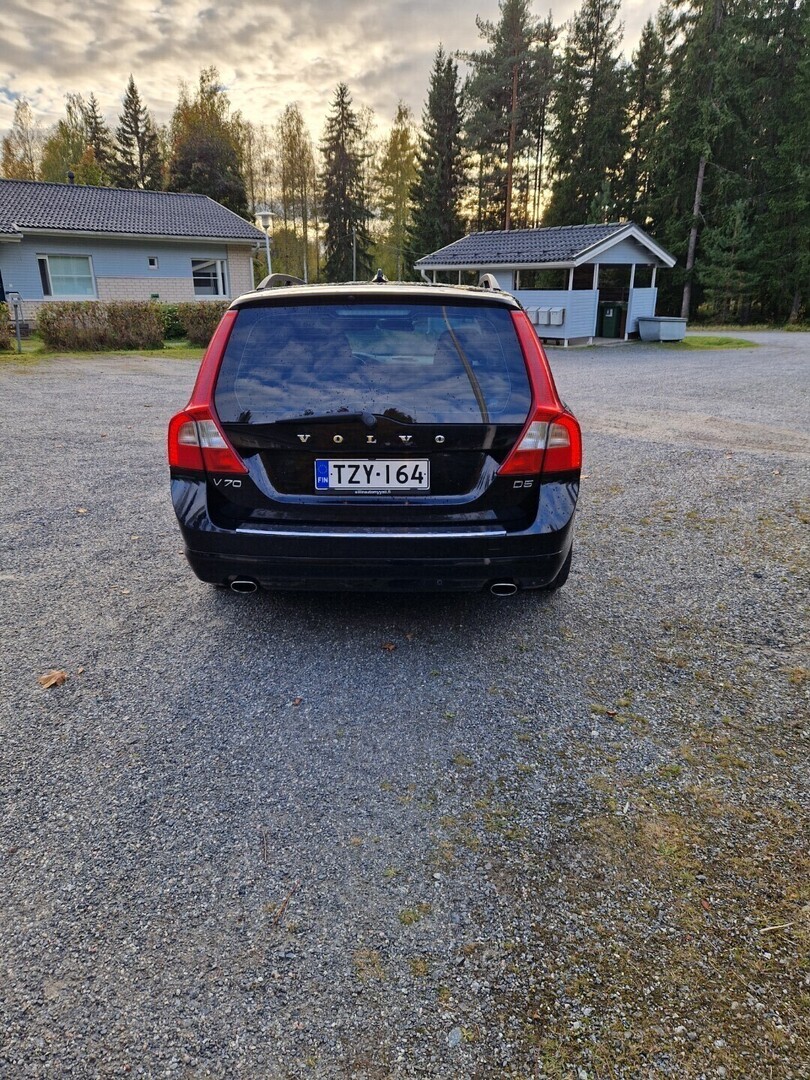 Volvo V70 2010, photo 3/17