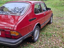 Saab 900