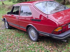 Saab 900