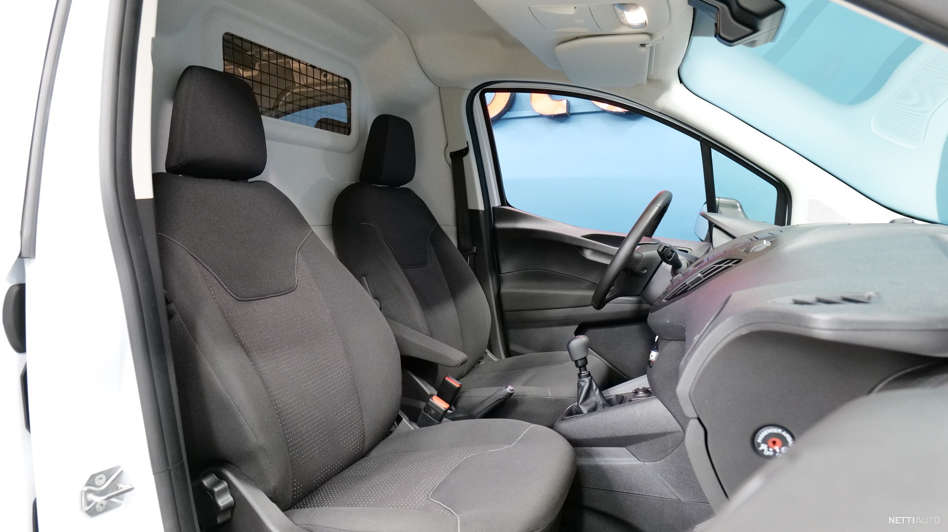 Ford Transit Courier 1,5 TDCi 75 Hv M6 Trend, Lohkolämmitin 2020 ...