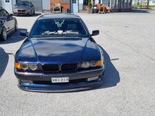 BMW 740