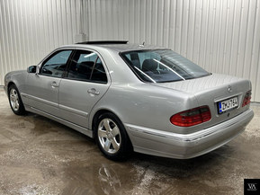 Mercedes-Benz E 240