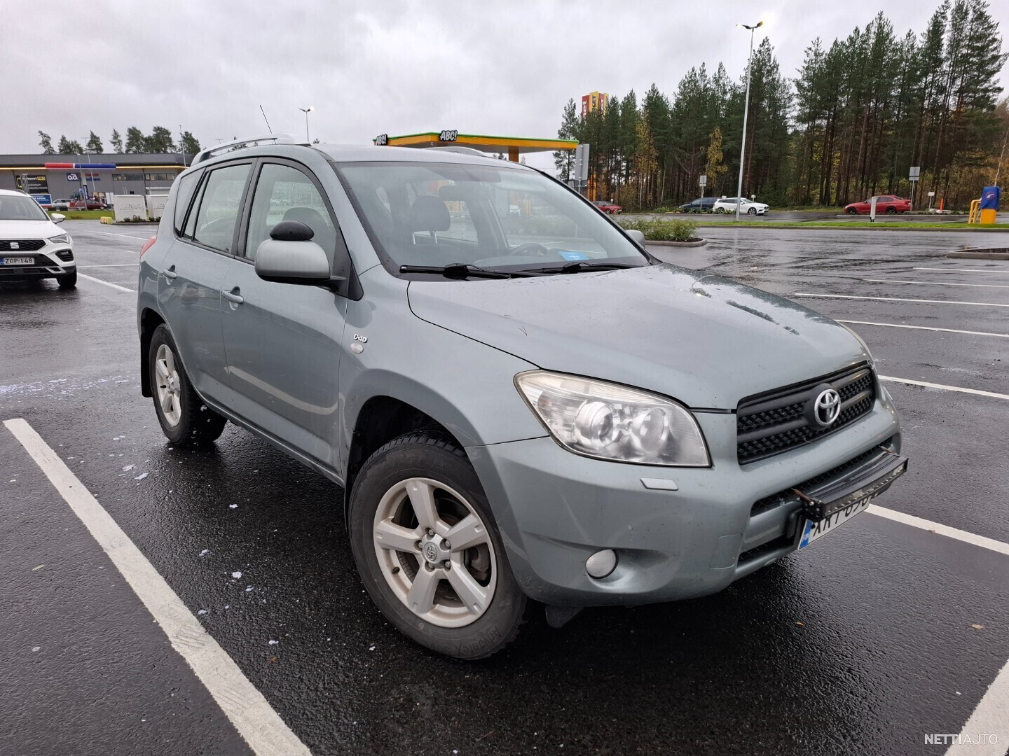 ToyotaRAV42.2D4D1364wd5dLuxuryBusiness