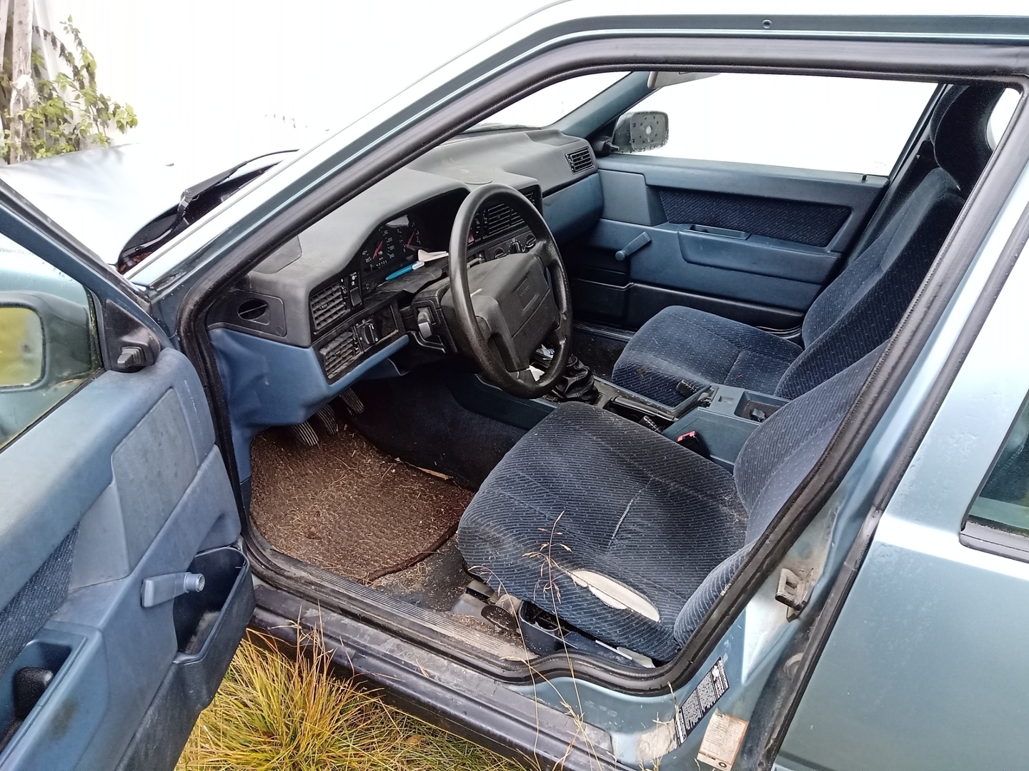 Volvo 850 2,4 4d 1993, kuva 4/6