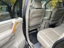 Infiniti QX56