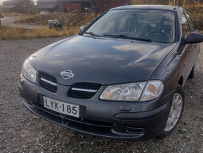Nissan Almera