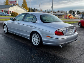Jaguar S-Type