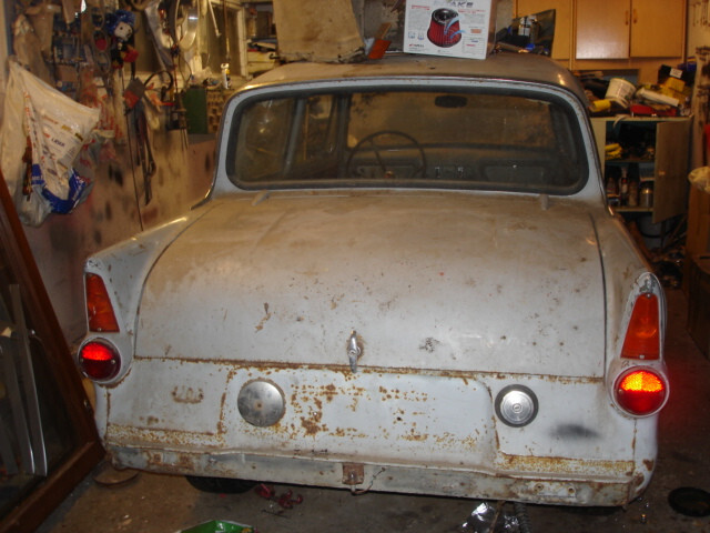 Ford Anglia de luxe 1969, photo 2/7