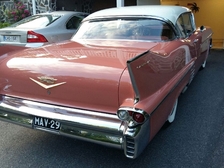 Cadillac De Ville