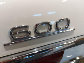 Mercedes-Benz 600