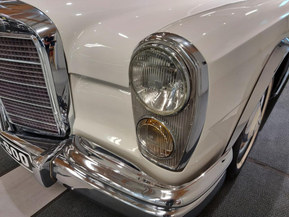 Mercedes-Benz 600