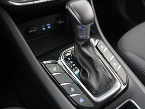 Hyundai Ioniq Plug-In