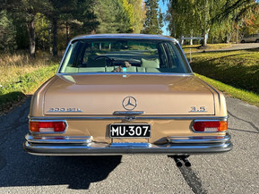 Mercedes-Benz S