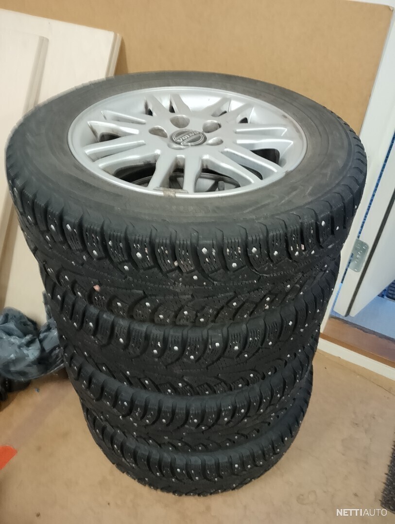 14 / 15
