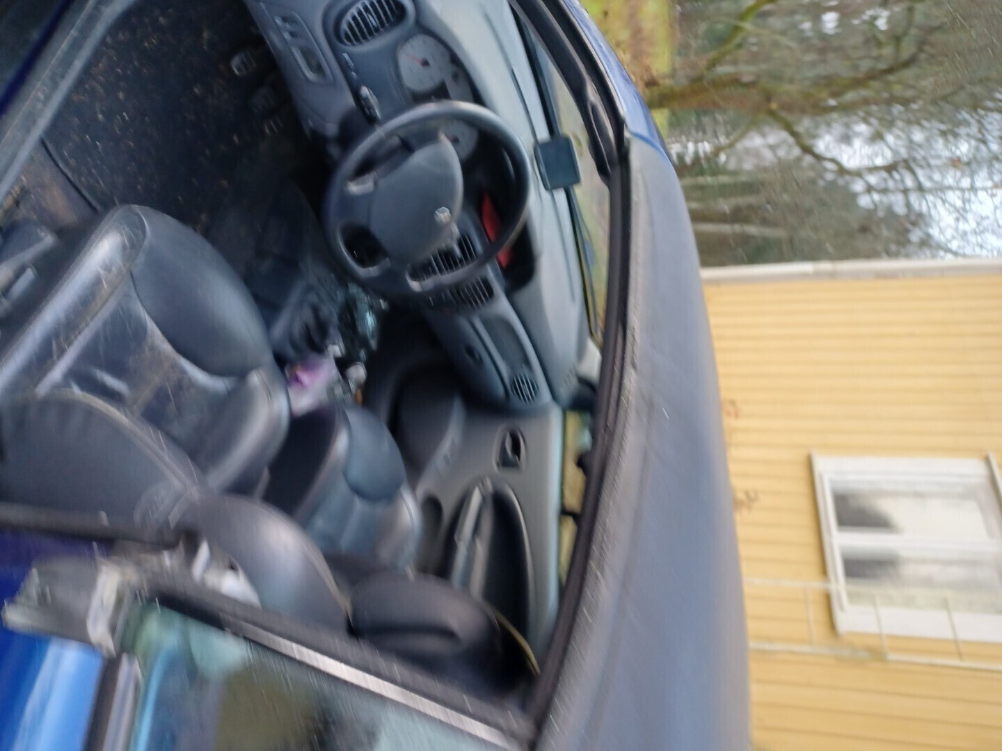 Renault Megane 1999, kuva 4/7