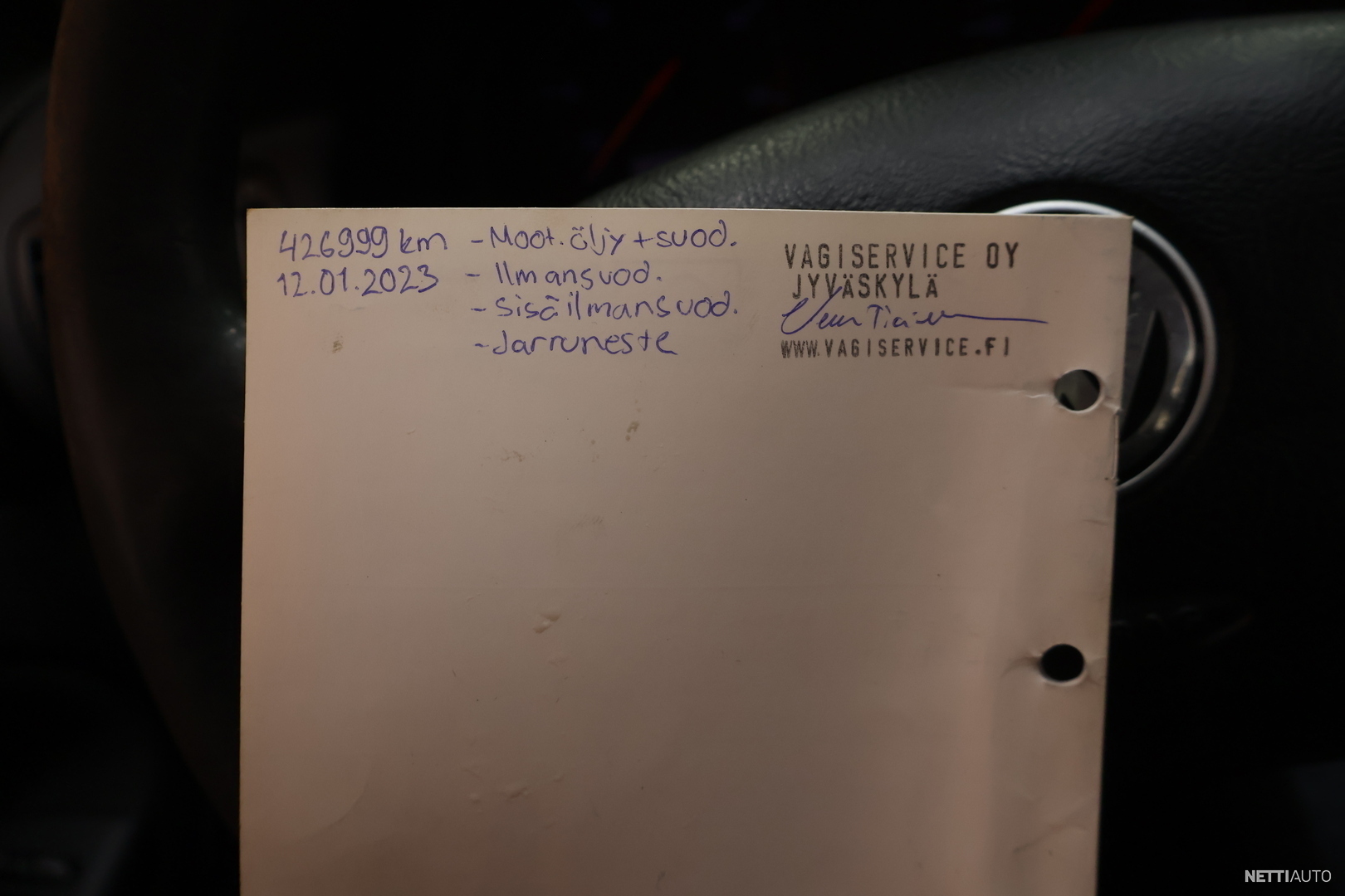 24 / 30