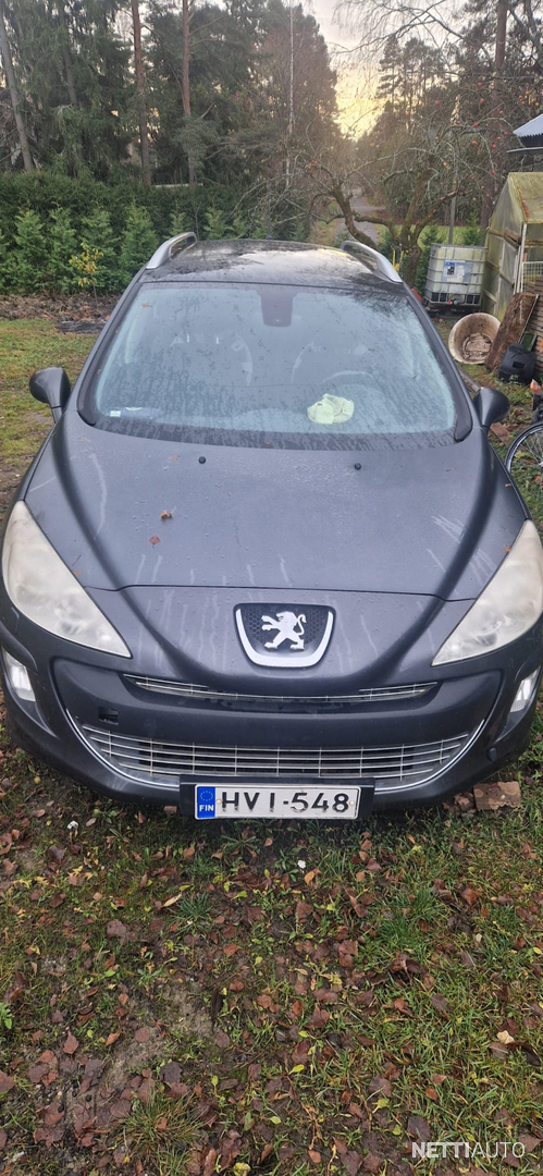 Peugeot308SWVTi120PremiumPluskoneentinen