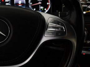 Mercedes-Benz S