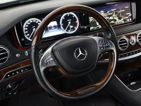 Mercedes-Benz S