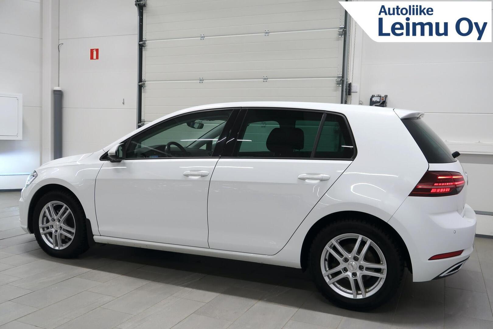 Volkswagen Golf 2020, kuva 3/10