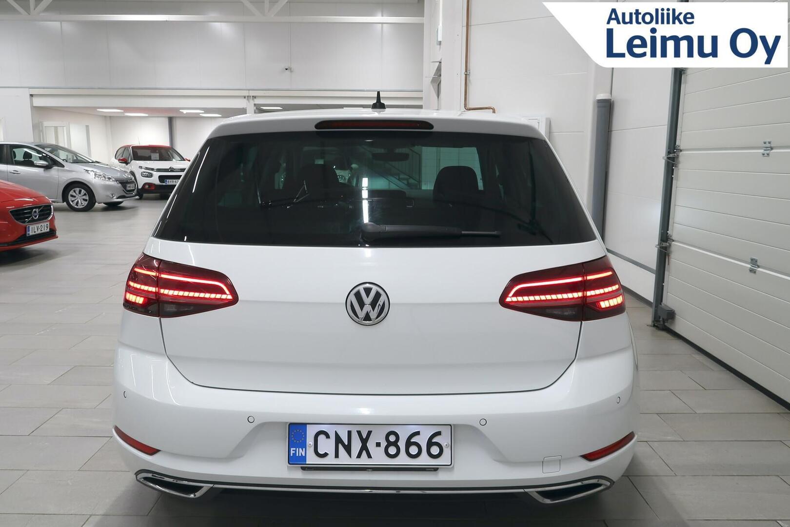 Volkswagen Golf 2020, kuva 6/10