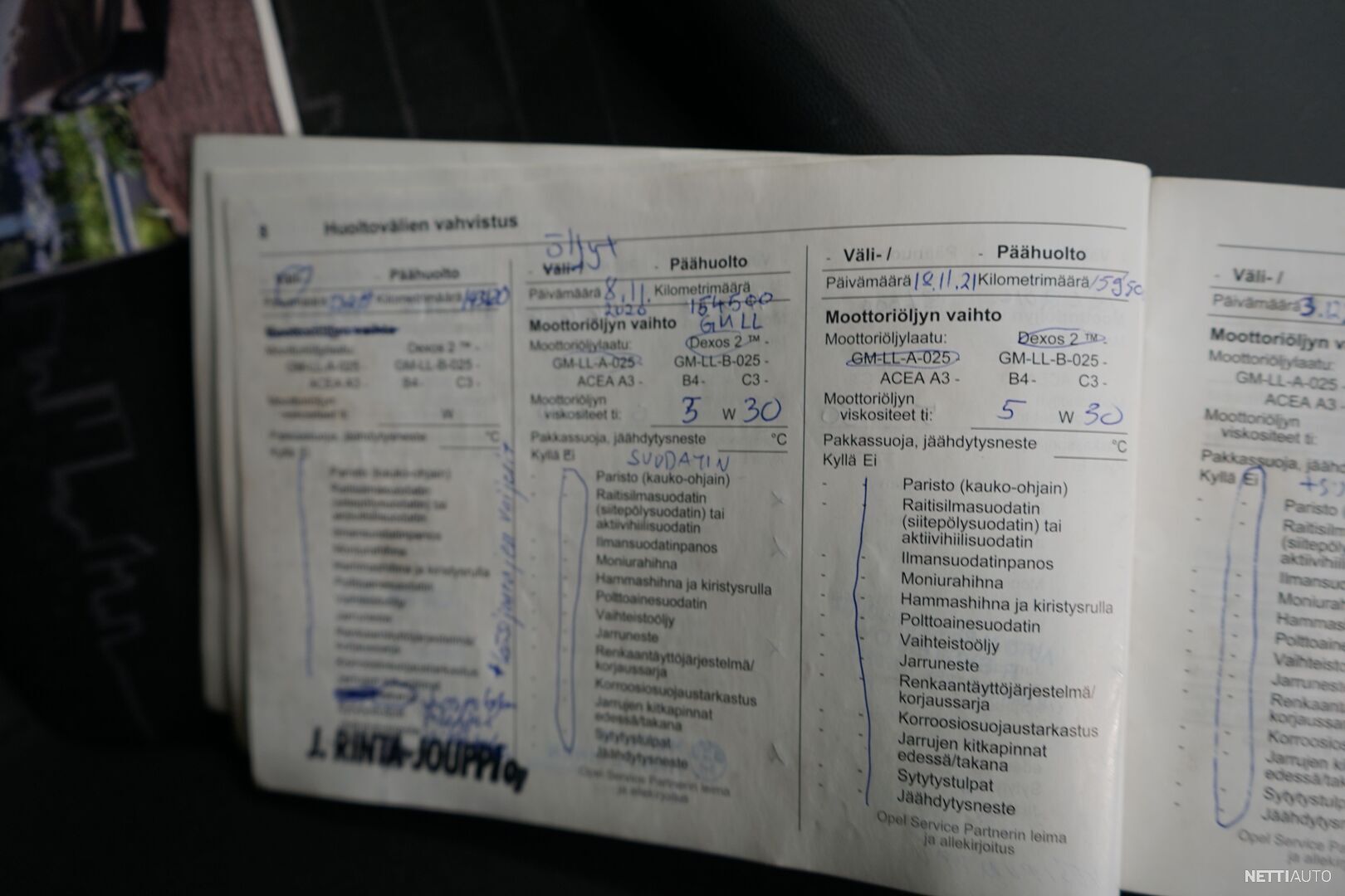 28 / 30