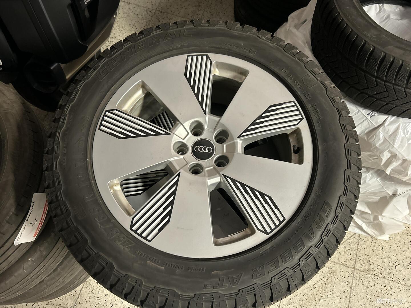 31 / 32
